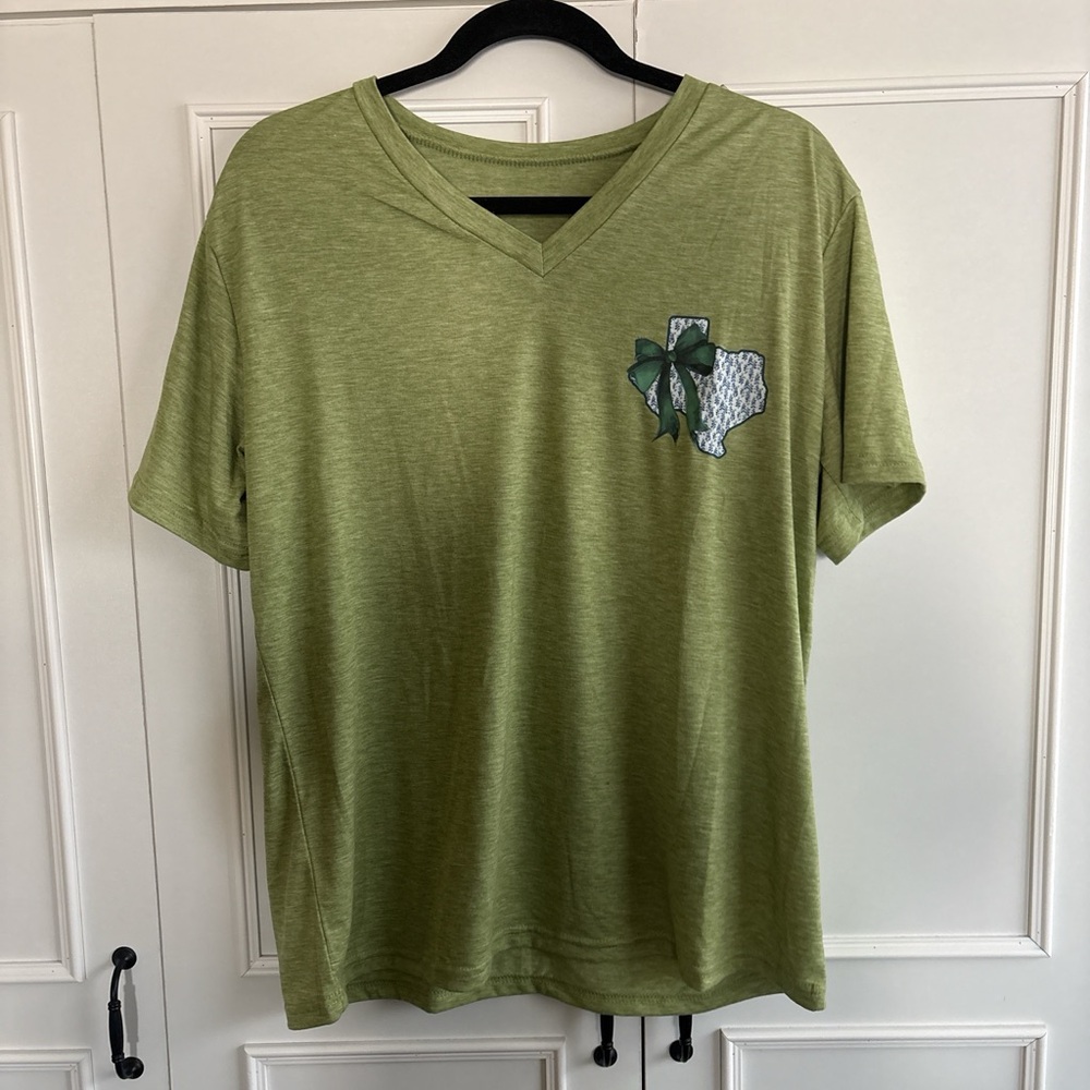 Women's sage Green Texas V-Neck Short Sleeve Tee